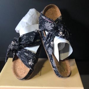 NWT Scotch & Soda 'Yolin' print black flower shoes sandals
